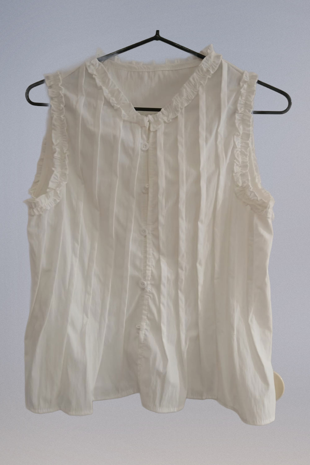 Blusa sin Manga con Volantes - Imagen 3