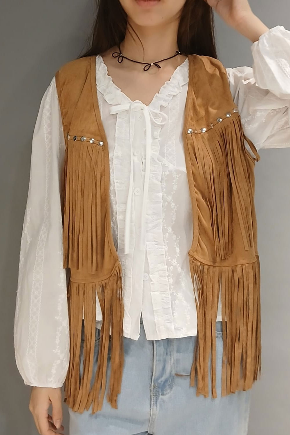 Chaleco Gamuza con Flecos y Tachas