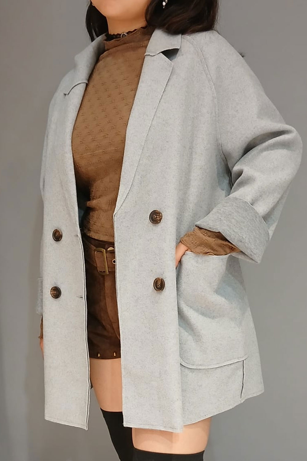 Abrigo Corto Paño Estilo Oversize - Imagen 7