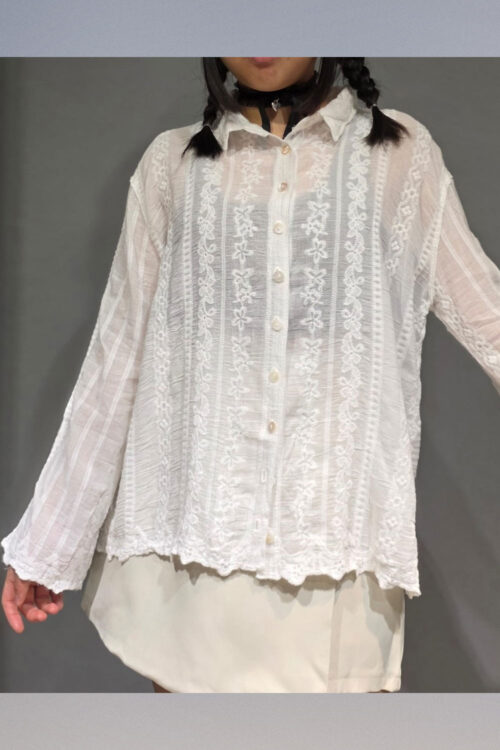 Alternative view of Blusa Broderie
