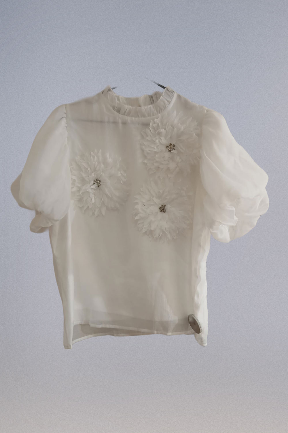 Blusa con Flores 3D - Imagen 6
