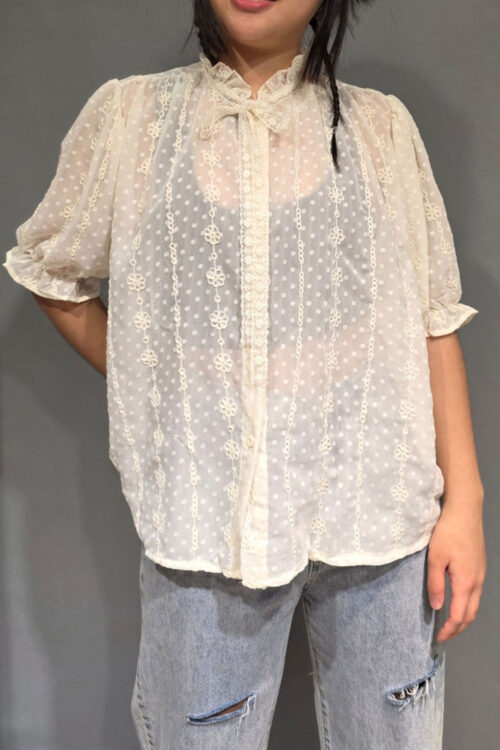Blusa Plumeti con Lazo Encaje