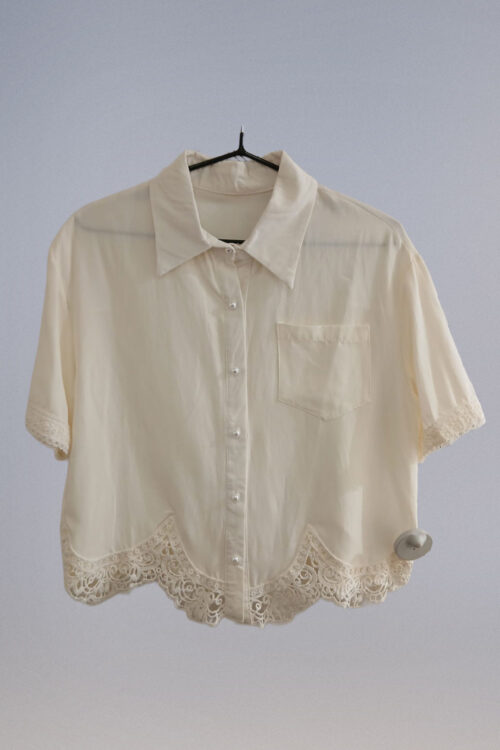 Camisa con Apliqué de Encaje - Imagen 5
