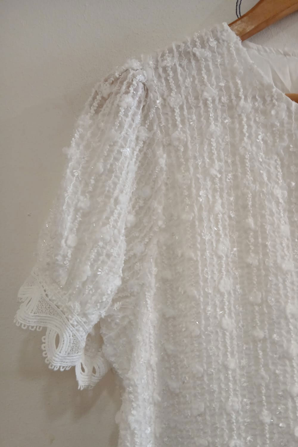 Polera Relieve con Brillo - Imagen 3