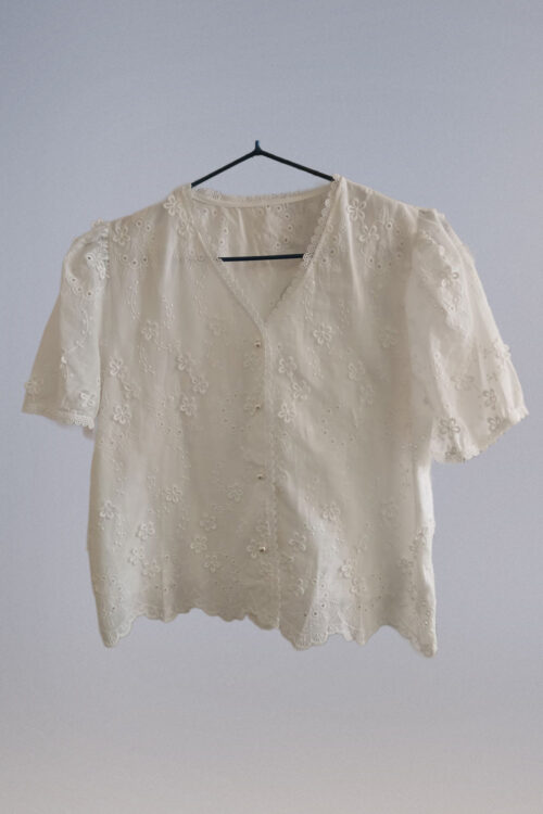 Blusa con Flores 3D - Imagen 6