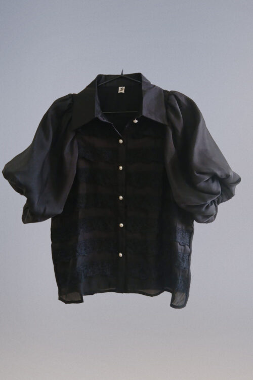 Blusa con Franjas de Encaje y Manga Globo - Imagen 4