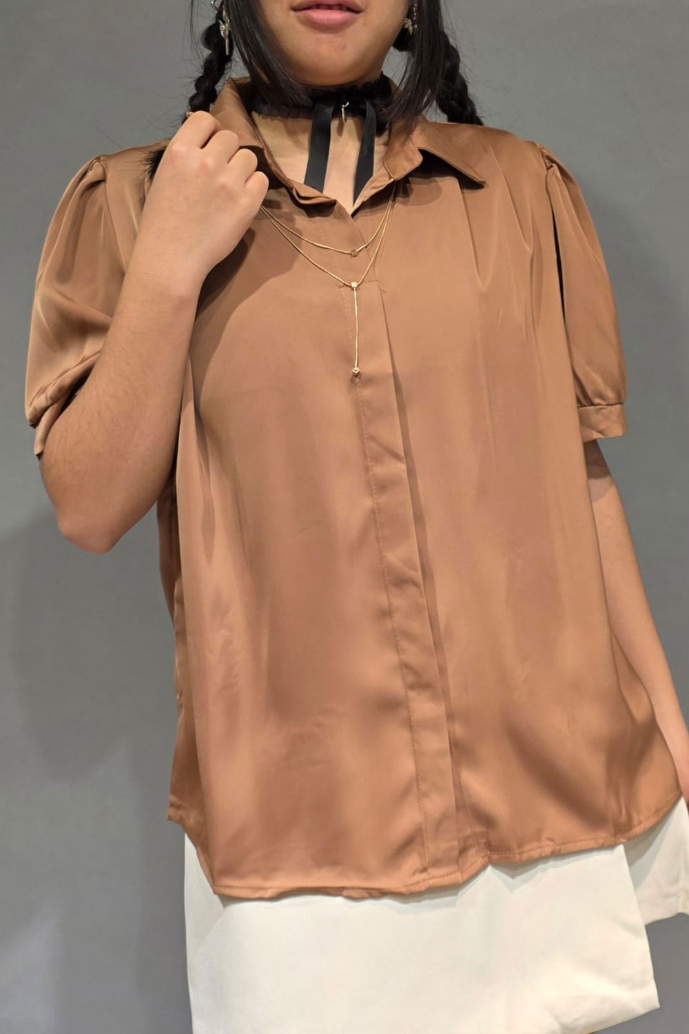 Blusa Seda con Collar Desmontable - Imagen 2