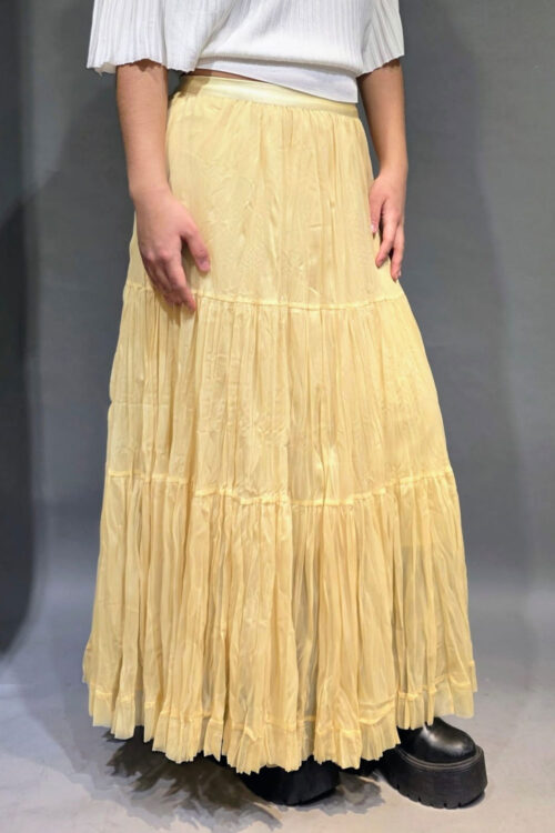 Alternative view of Falda Larga Plisada de Gasa