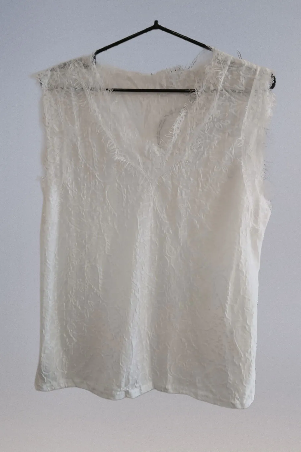 Polera Broderie con pechera Bordada - Imagen 3