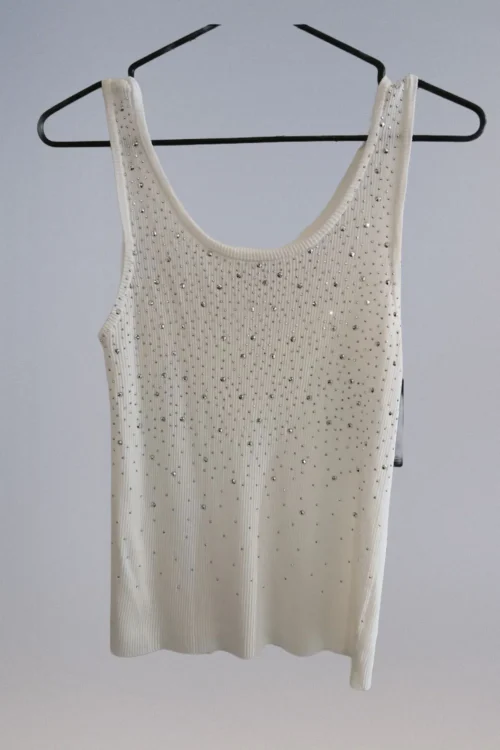 Alternative view of Polera Rib con Tachas Brillantes