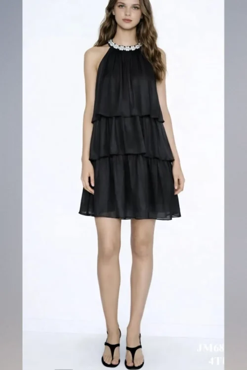 Vestido Capas con Pedreria en Cuello
